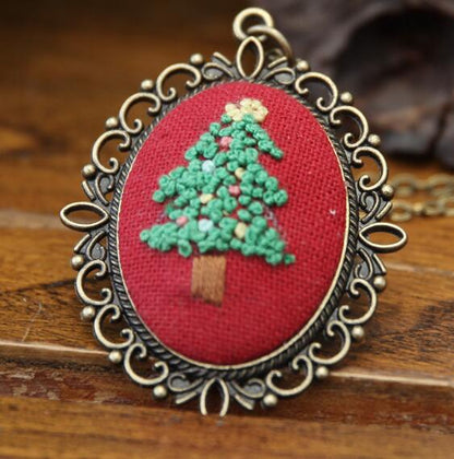 Flower Embroidered Sweater Pendant DIY Kit